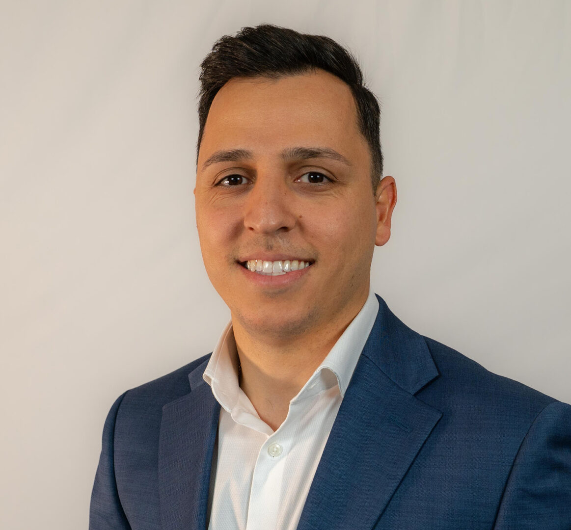 Adwar (Edward) Shamuna<small class="nlcc--single-provider--credentials">, <span><abbr title="Doctor of Dental Medicine">DMD</abbr></span></small>